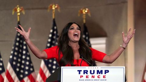 Kimberly Guilfoyle, expresentadora de Fox News y actual novia de Donald Trump jnior, hizo una apocalptica intervencin en la convencin republicana