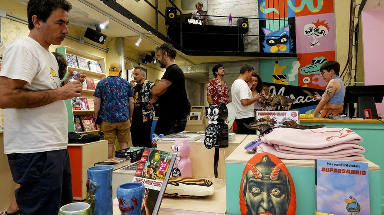 La galería Maraca de Vigo anuncia su cierre indefinido por problemas estructurales en el local