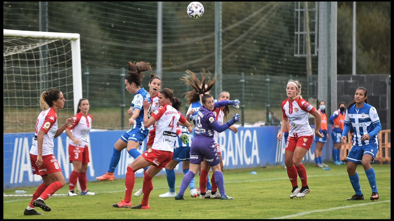 Villares, durante un entrenamiento de esta semana con el Deportivo