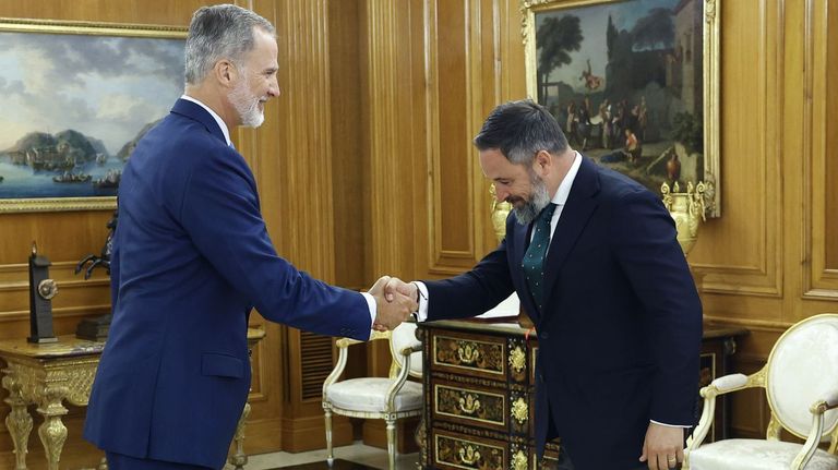 Vox justifica su silencio tras el discurso de Felipe VI: «Nosotros no nos apropiamos de las palabras del Rey»