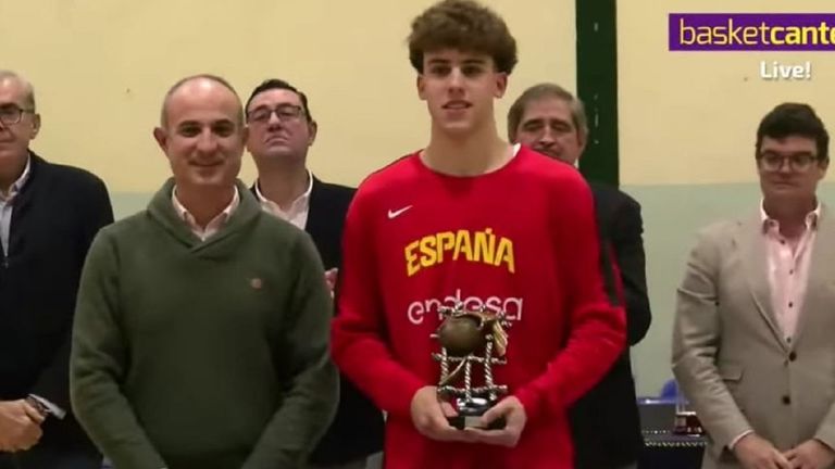 Pablo Mera, convocado a la selección española sub-16 de baloncesto