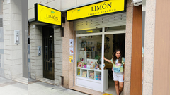 Ofelia Mendoza frente a su negocio Lem�n Espacio Creativo