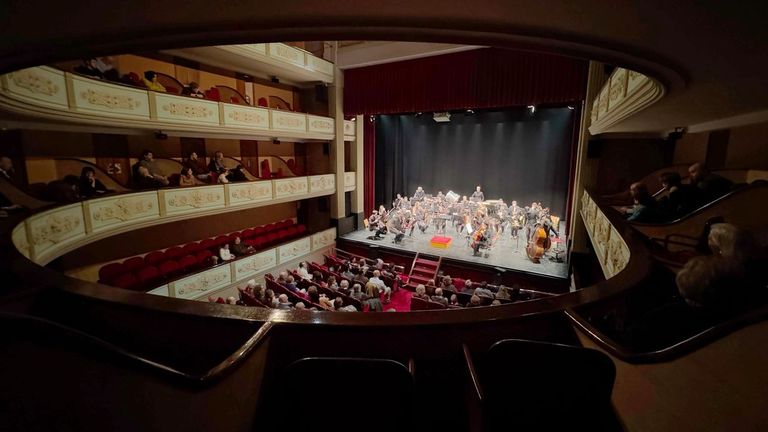 O gasto cultural das familias galegas acada máximos históricos: 135 euros por fogar