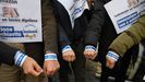 Protesta en Italia en contra del brazalete patentado por Amazon
