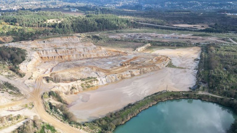 Galicia, ante el desafío europeo de la exploración de las tierras raras