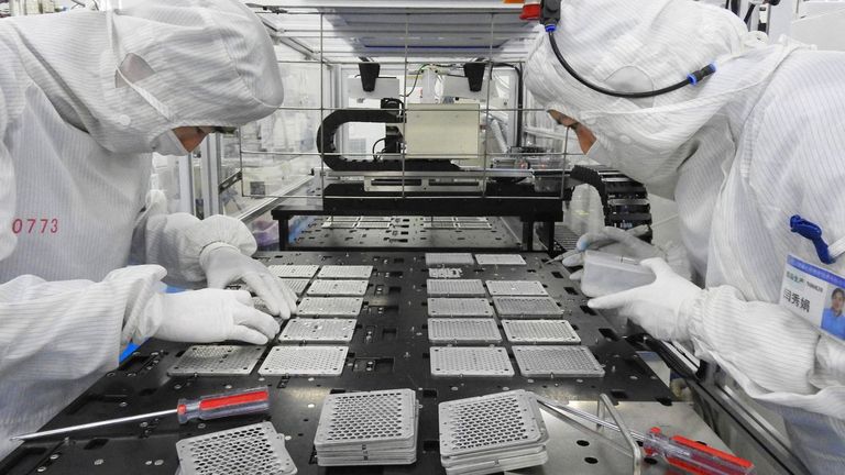 China bajará en el 2026 los aranceles de importación de ciertos productos sanitarios e industriales