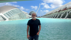 El ourensano Jos� Antonio Sobrino es catedr�tico de F�sica de la Tierra en la Universidad de Valencia