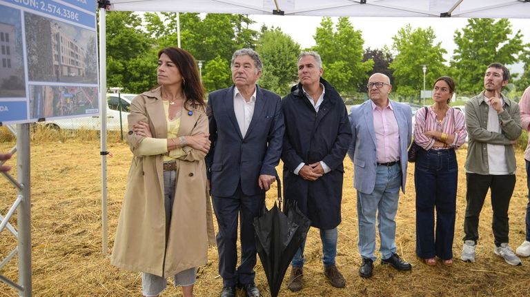 La Xunta licita por 2,6 millones un edificio para 13 viviendas en As Devesas