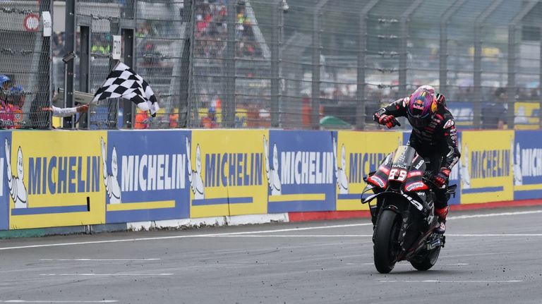 Jorge Martín remonta en Le Mans para firmar un gran triunfo