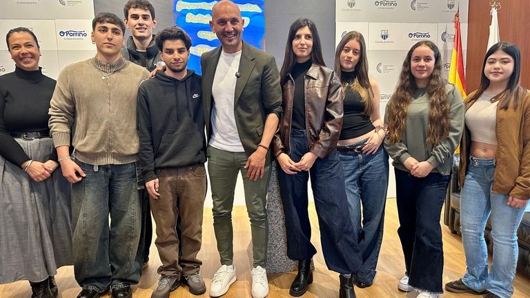 El instituto Ribeira do Louro da una lección de solidaridad en un corto de 60 segundos