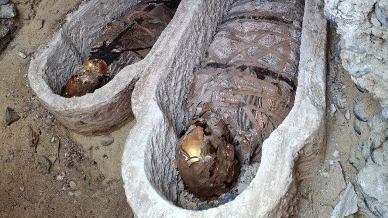 Una misión arqueológica española descubre un cementerio romano con momias al sur de El Cairo