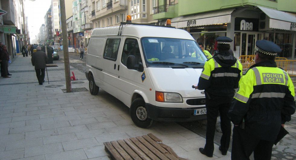 La Polic�a Local de Sarria cuenta con casi veinte agentes.