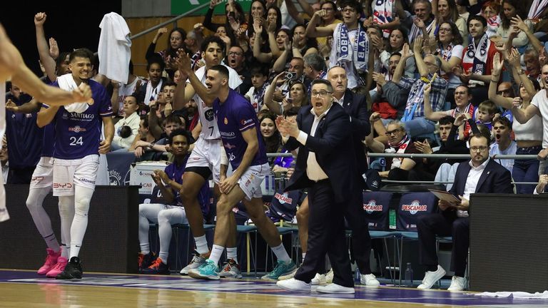 Epi, el entrenador tranquilo del ascenso del Obradoiro que nunca dudó de su plan de ruta