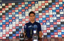 Steven en la sala de prensa de El Requex�n