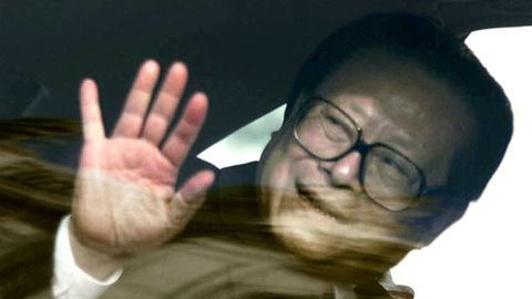 El expresidente chino Jiang Zemin, durante una vista a Francia en 1999
