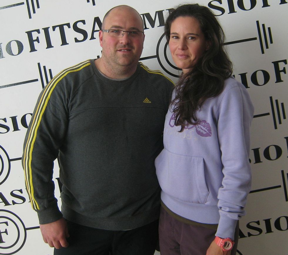 <span lang= es-es >Cercan�a de coches en alg�n lugar.</span> En n�cleos como Goiriz (Vilalba) el Camino Norte va por el arc�n de la N-634 y acaba cruzando la carretera para luego seguir al norte de la v�a. 