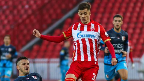 Luka Ilic, en un partido con el Estrella Roja