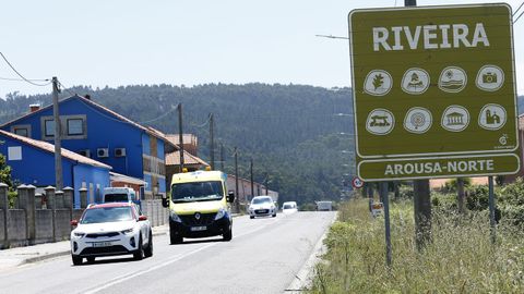 A forma Riveira, de influencia castel, xa non  oficial despois de anos de debate. Iso si, anda pervive nalgns indicadores