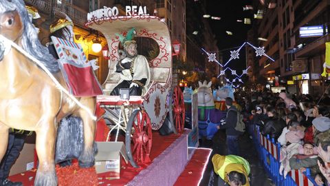 Los Reyes Magos llenaron de ilusin la provincia de Ourense