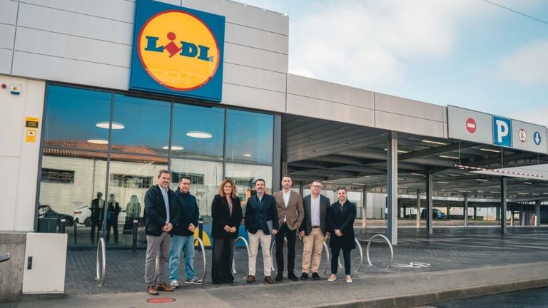 Lidl abre en Narón su supermercado número 40 en Galicia