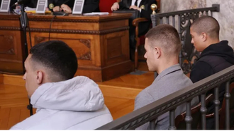 Los acusados por el asesinato de Samuel Luiz, en la vista de apelaci�n celebrada en el Tribunal Superior de Xustiza de Galicia (TSXG) este lunes, en A Coru�a.