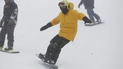 Miles de personas disfrutaron esta temporada de la nieve en Manzaneda.