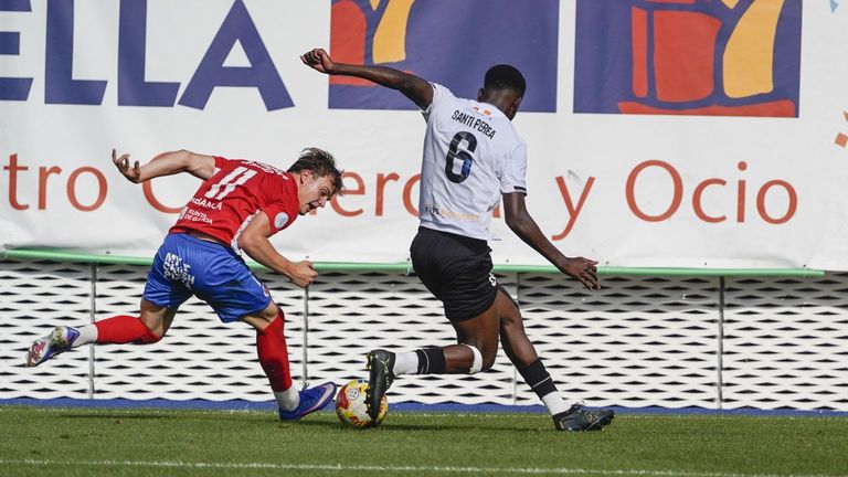 La UD Ourense quiere mantener una columna con solo tres fichas en vigor