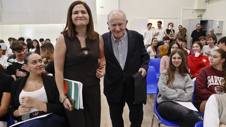 Xesús Alonso Montero, mais queda a semente