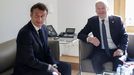 El presidente francés, Emmanuel Macron, y el canciller alemán, Olaf Scholz, trataron de limar asperezas durante un encuentro en Bruselas el pasado 20 de octubre con motivo del Consejo Europeo