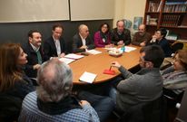 La ejecutiva del PSOE de Pontevedra se reuni ayer para aprobar la lista antes de la asamblea. 