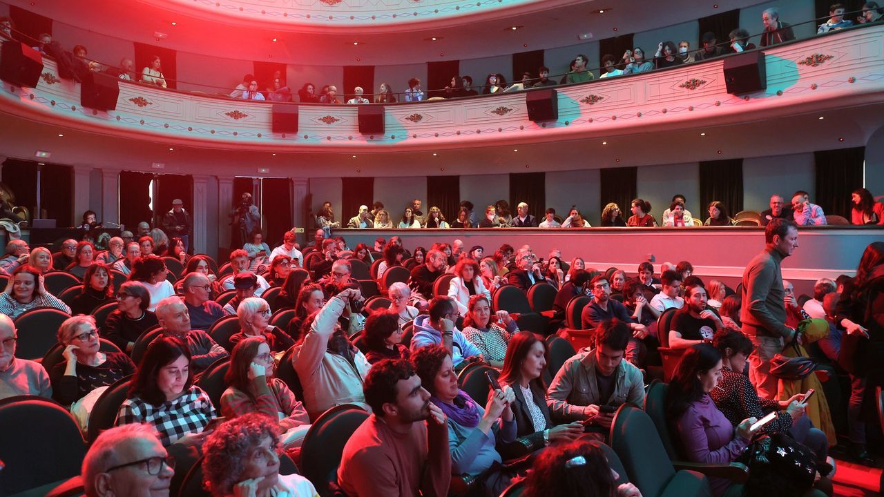 Pablo Cacheda, realizador audiovisual, en su despacho de Pontevedra
