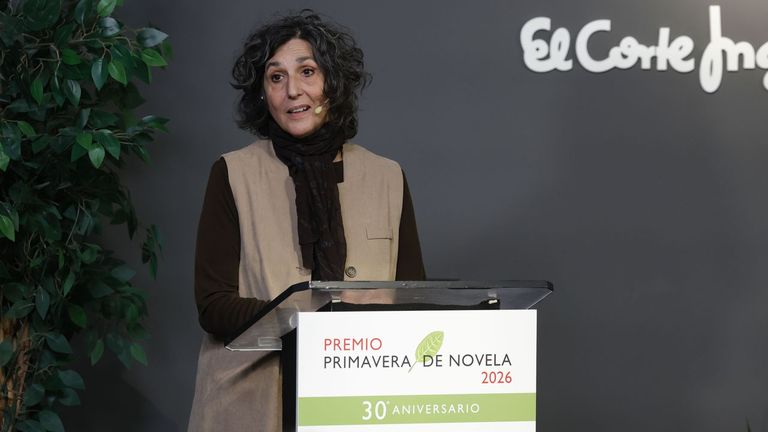 Elvira Mínguez, Premio Primavera de Novela 2026 por su obra «La educación del monstruo»