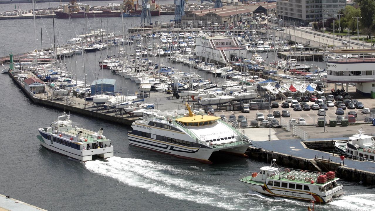 As capean la pandemia las conservas gallegas de productos del mar.Vista de la drsena de A Laxe, en la ra de Vigo, en una foto de archivo