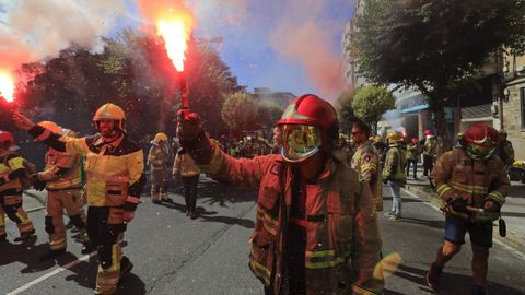 Manifestación de los bomberos comarcales en huelga el pasado mes de julio