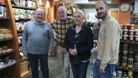 Jorge, Luis, Isabel y Alejandro Amador