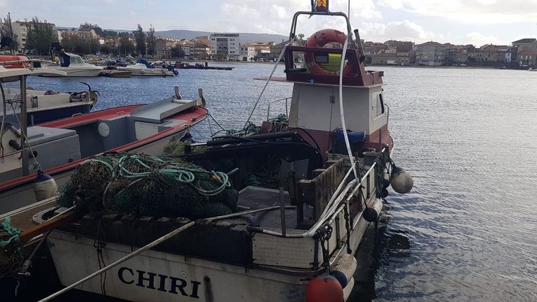 Dos barcos precintados en cinco días por saltarse los topes de centolla y volandeira