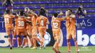 Los jugadores del Oviedo celebran uno de los tantos ante el Zaragoza