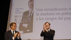 Feijoo y Rajoy, este viernes durante la presentacin del libro del expresidente del Gobierno.