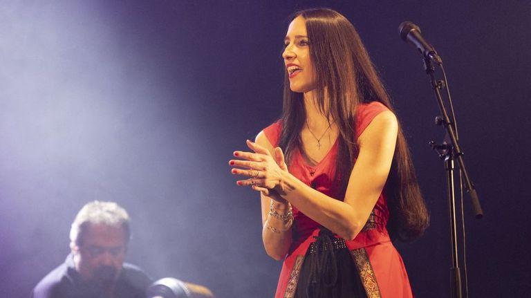 Irma Macías, actual voz feminina de Luar na Lubre