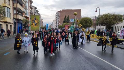 Desfile de entroido por las calles de O Barco de Valdeorras