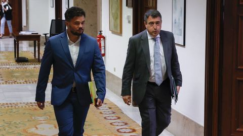 Los portavoces de ERC, Gabriel Rufián, y el PNV, Aitor Esteban, en el Congreso.