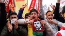 Manifestación de apoyo a Demirtas en Estambul