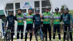 Equipo ciclista portugus Mortagua, dirigido por Gustavo Csar Veloso, se concentr en la estacin de montaa de Manzaneda