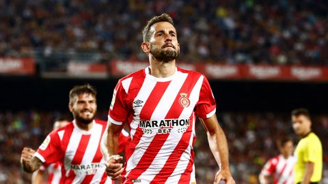 Stuani celebra un tanto en un F.C.Barcelona-Girona