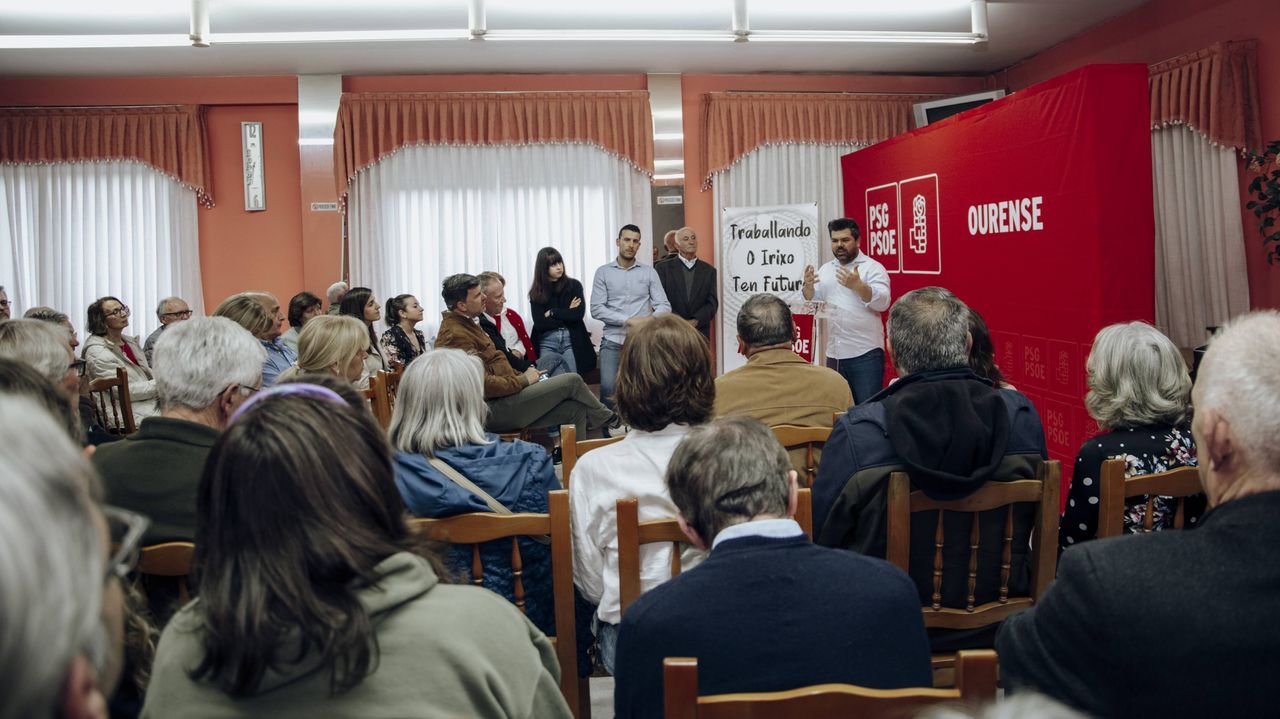 Acto de presentaci�n de la candidatura socialista en O Irixo, que encabeza Iago Fari�as