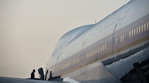 Obama, subiendo al Air Force One