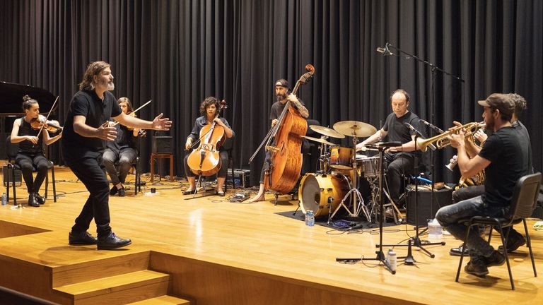 O Ensemble Liberdade, dirixido por Xacobe Martínez Antelo, encherá o CGAC de músicas improvisadas.