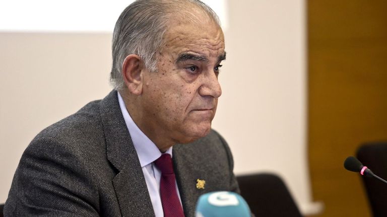 Vigo dará sus medallas de oro al colegio María Inmaculada y al empresario García Costas