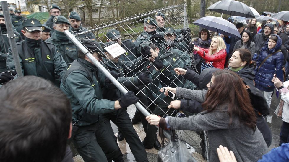 Los jugadores de Den�s conf�an en salvarse del descenso. 