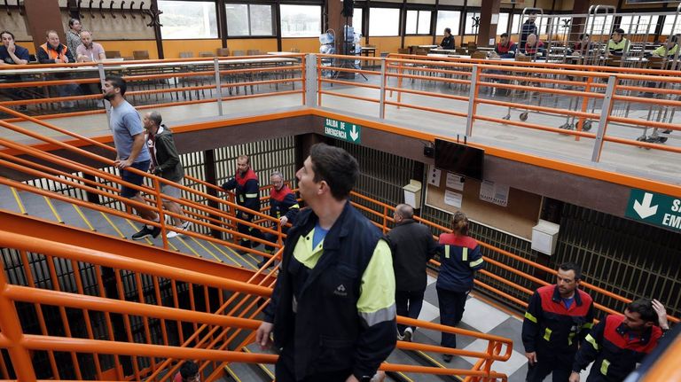 Del aluminio dependen, solo en cuanto a empleos directos, mil trabajadores